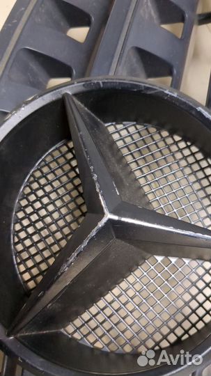 Решетка радиатора Mercedes ML W164, 2007