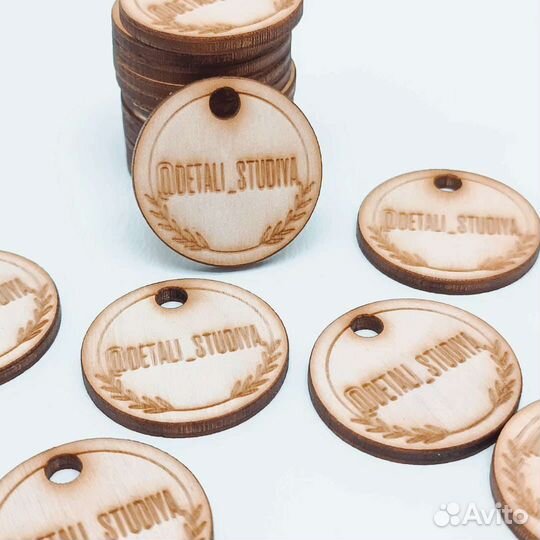 Деревянные бирки с гравировкой
