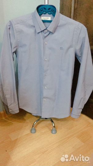 Продаются рубашка на мальчика 10-11 лет б/у