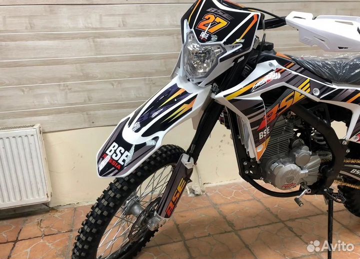 Кроссовый мотоцикл BSE Z5 (250 куб)