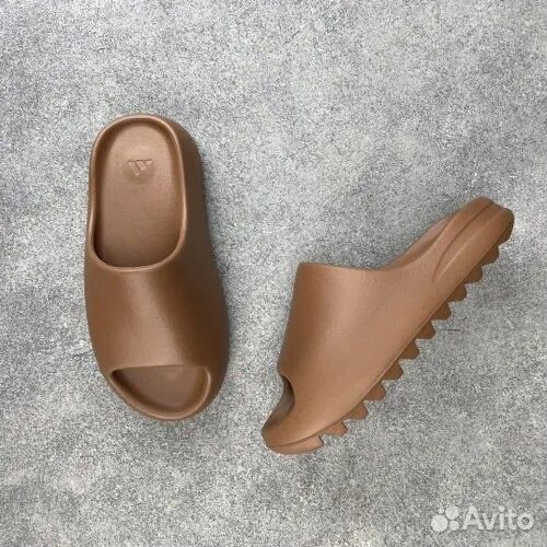 Шлепанцы Adidas Yeezy Slide