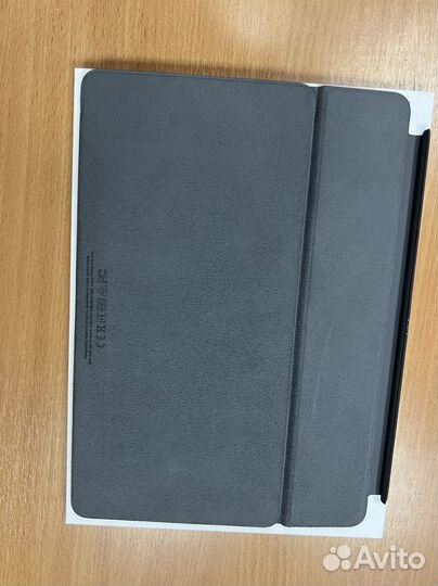 Клавиатура iPad Smart Keyboard