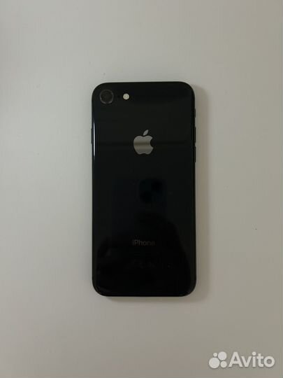 iPhone 8, 64 ГБ