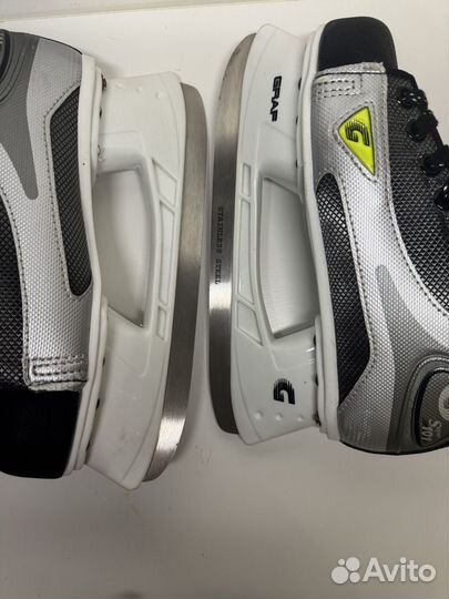 Коньки хоккейные graf