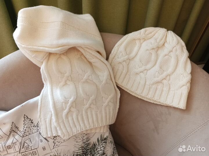 Комплект шапка и шарф