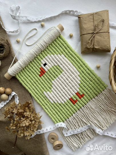 Настенное панно макраме для детей