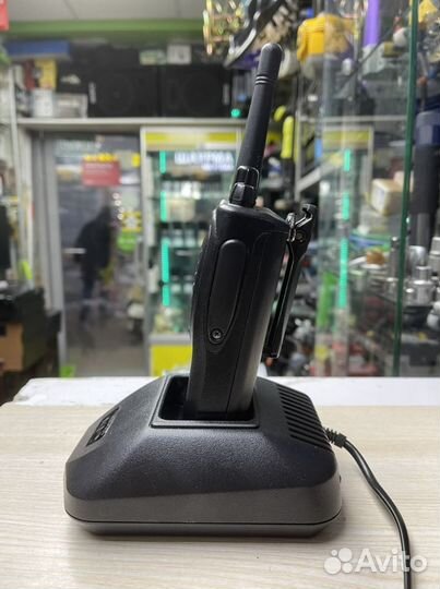 Kenwood TK-3107 Рация