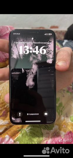 iPhone X, 64 ГБ
