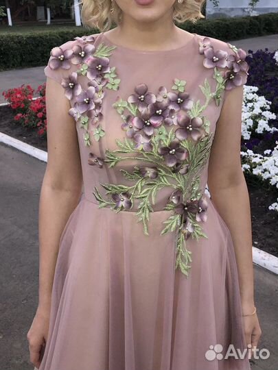 Вечернее платье женское