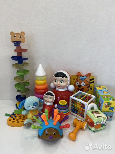 Развивающие игрушки пакетом