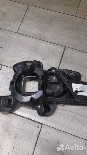 Решетка бампера левая Toyota Land Cruiser 200 С