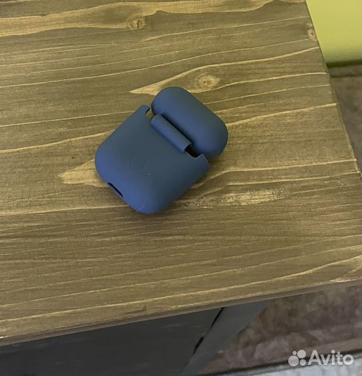 Челох для наушников apple