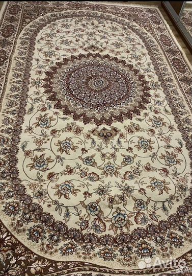 Ковер бу шерстяной