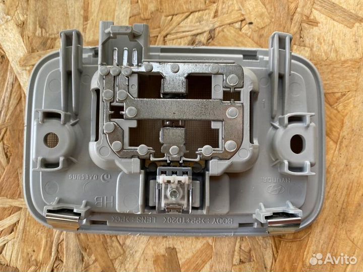 Hyundai Solaris 2 \ Kia Rio 4 плафон потолка сзади