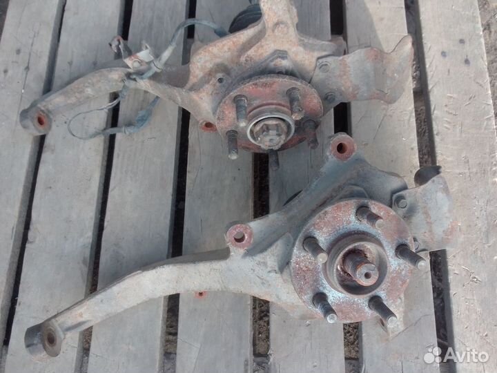 Кулак поворотный правый левый Газ Volga Siber