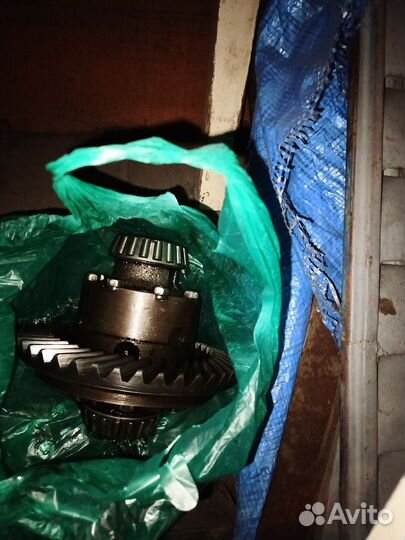 Дифференциал УАЗ 469 газ 69 с отличной планетаркой