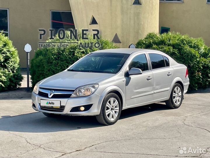 Opel Astra 1.8 AT, 2011, 146 188 км
