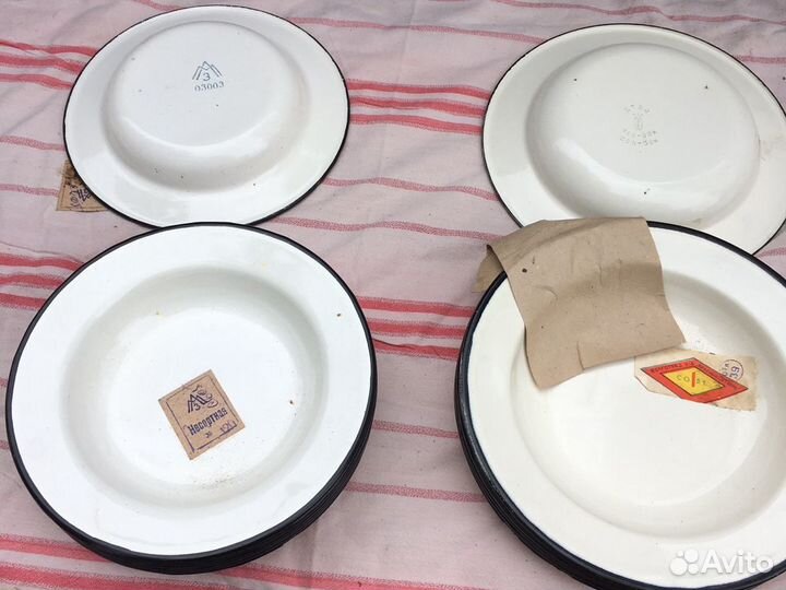 Тарелки алюминевые ;эмалированные. нержавейка СССР