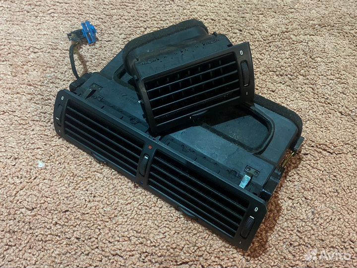 Дефлекторы обдува салона