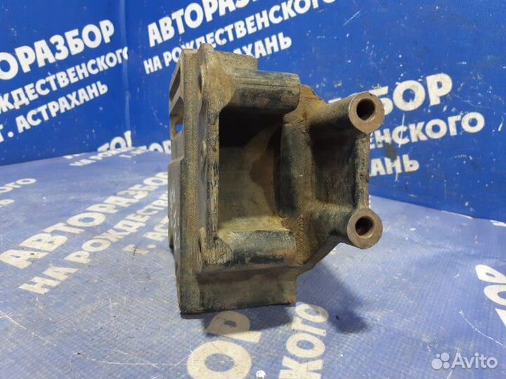 Кронштейн гидроусилителя руля Hyundai Sonata 4