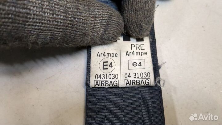 Ремень безопасности левый передний Toyota Celica