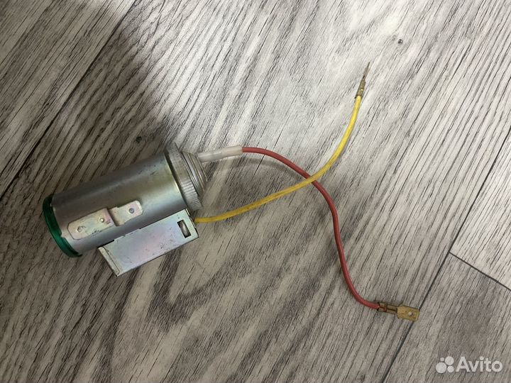 Гнездо прикуривателя ваз