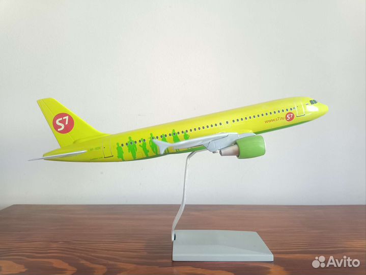 Модель самолета Airbus a320 s7