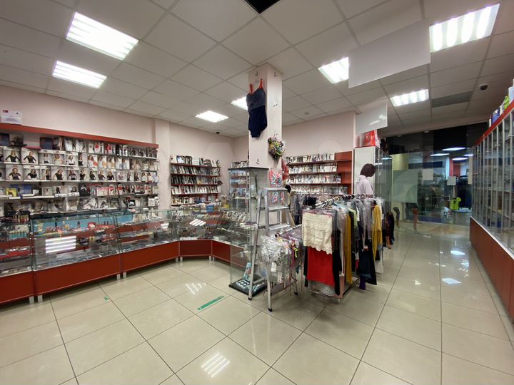 Торговая площадь, 55 м²