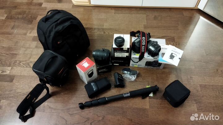 Зеркальный фотоаппарат Canon eos 60d комплект
