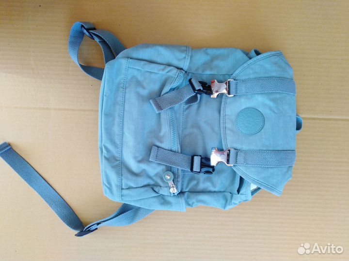 Сумки и косметики Furla, Kipling, Kors, Victoria S