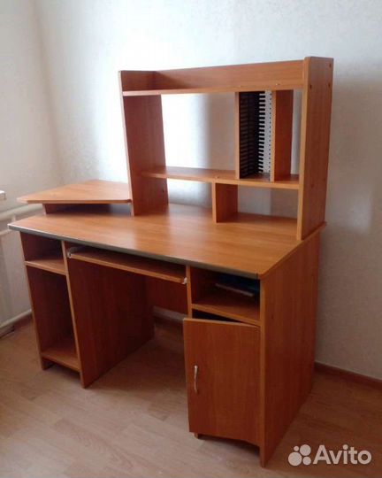 Компьютерный стол бу