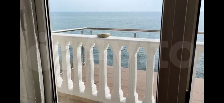 Комната 55 м², 2/4 эт.