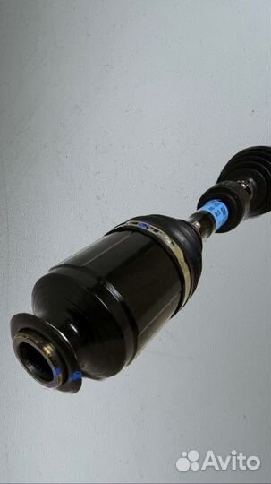 Привод передний правый Hyundai Santa Fe 4