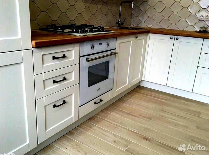 Кухонный гарнитур 