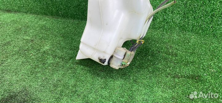 Бачок омывателя Suzuki SX4 1