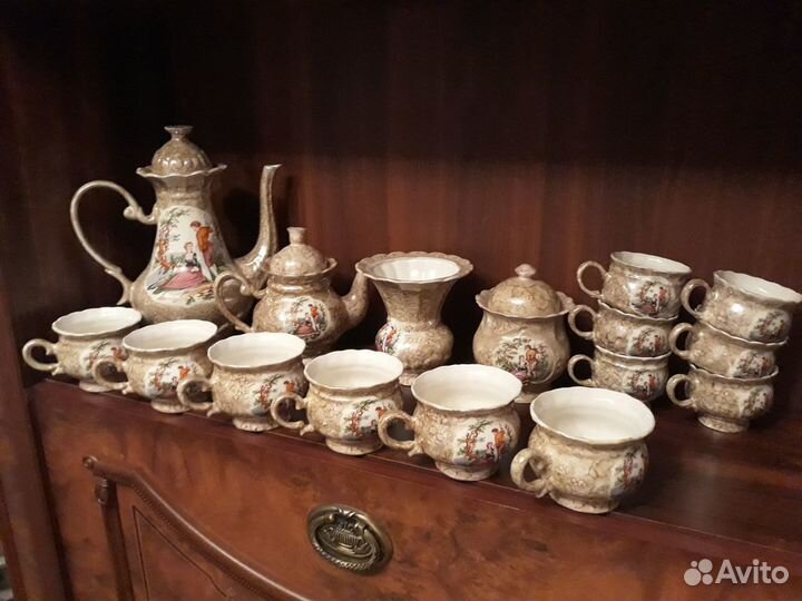 Чайно кофейный сервиз мадонна