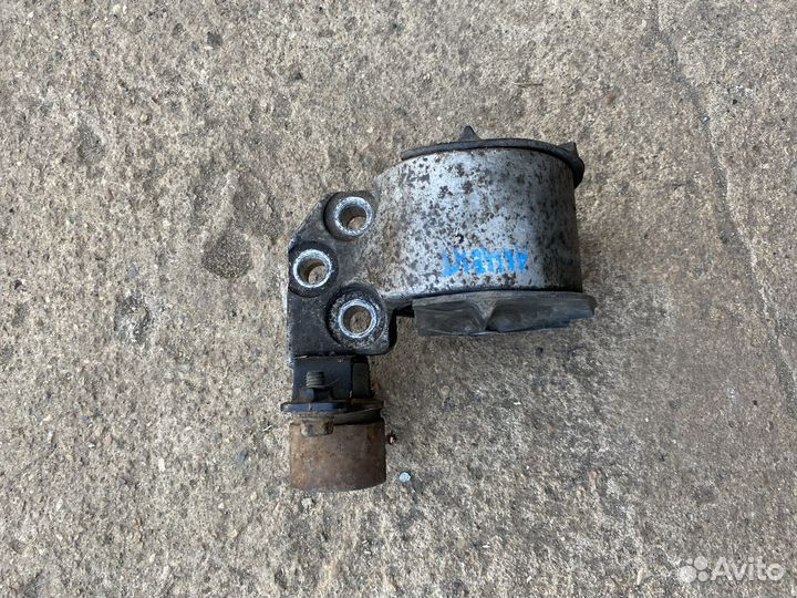 Подушка опора двигателя Hyundai accent