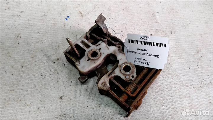 Замок двери задней левой volkswagen Jetta II 82-9