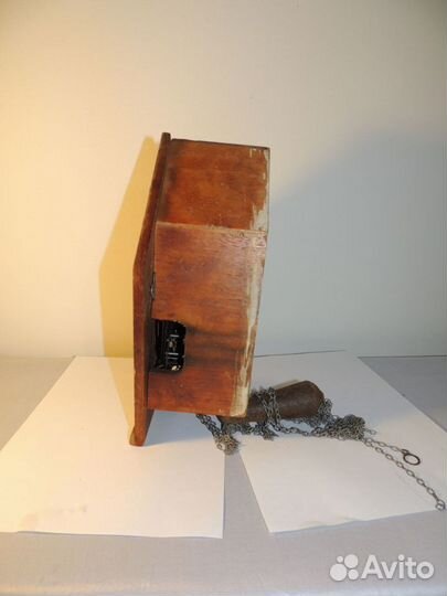 Старинные настенные часы с кукушкой