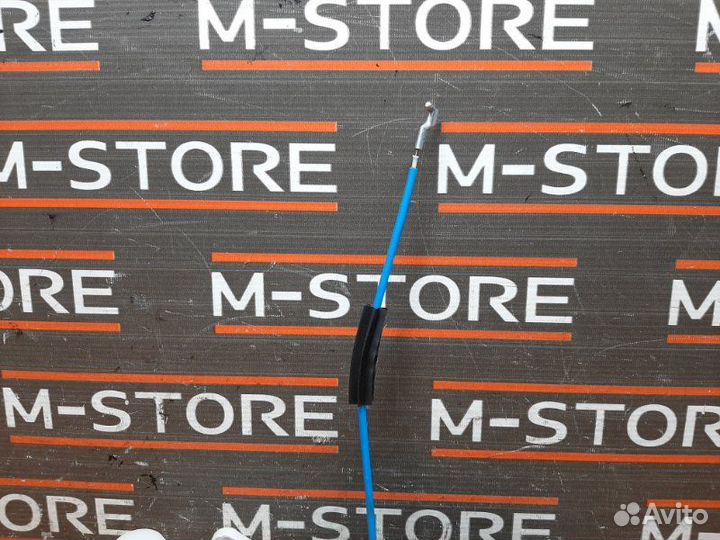 Замок двери передний левый Mercedes-Benz E-Class