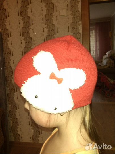 Шапочка красная