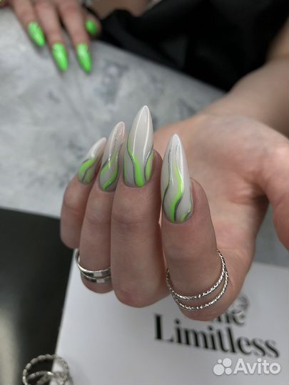 Маникюр Педикюр