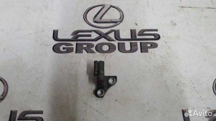 Петля двери прав. перед. Lexus LS460