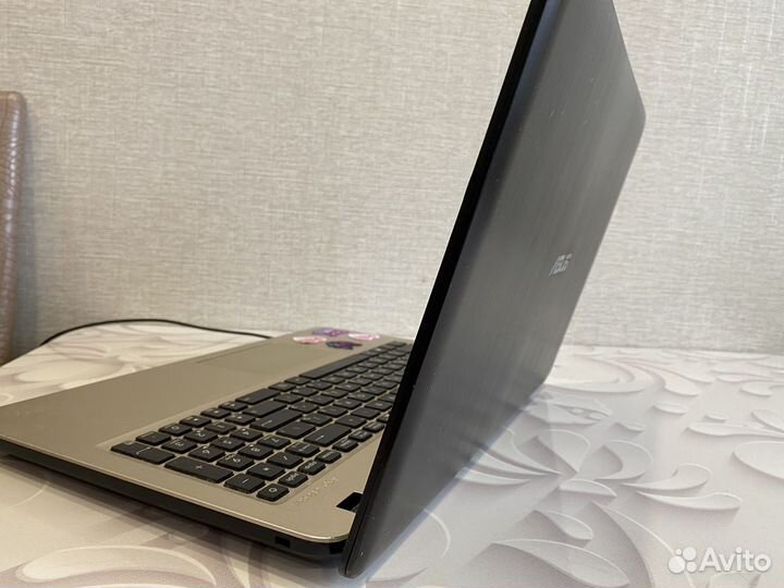 Ноутбук asus mod. X540Y