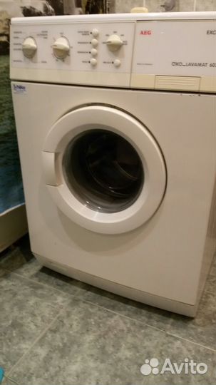 Стиральную AEG на запчасти или под ремонт