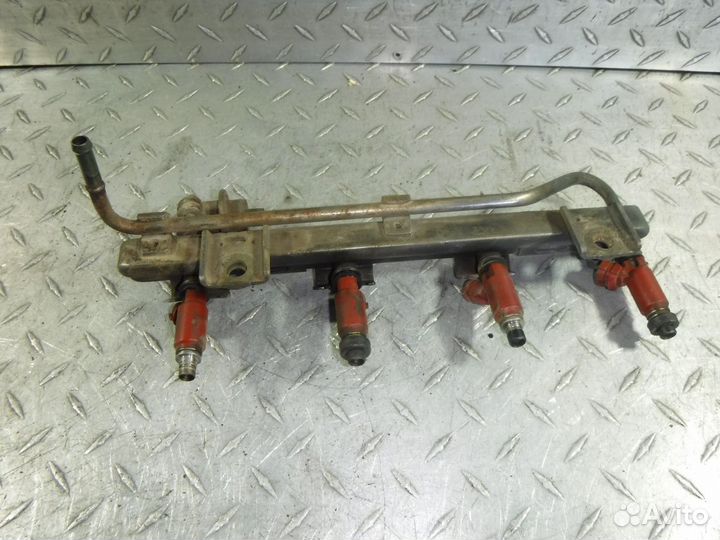 Форсунка топливная Suzuki Baleno