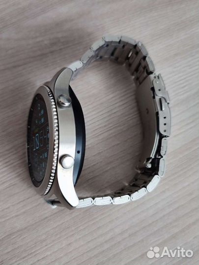 Часы samsung gear s3 classic