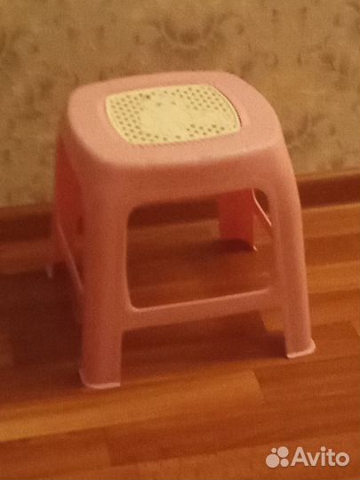 Детский стульчик