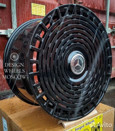Кованые диски R22 на Mercedes G63 AMG
