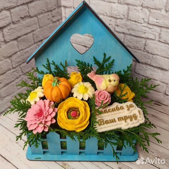 Коробка подарочная из дерева